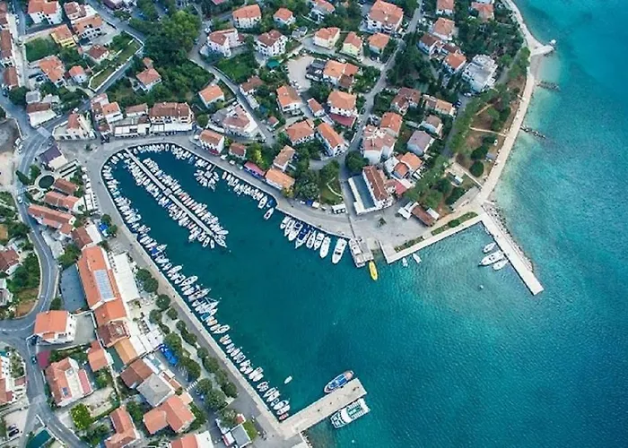 Villa New With Large Pool, Sea View, 300 M From The - By Traveler Tourist Agency Krk - Id 2191 Malinska
