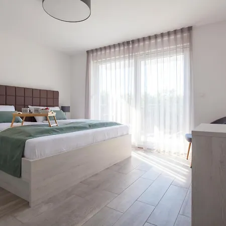 New With Large Pool, Sea View, 300 M From The - By Traveler Tourist Agency Krk - Id 2191 Βίλα