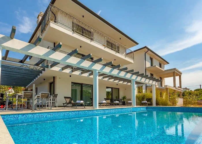 Вилла New With Large Pool, Sea View, 300 M From The - By Traveler Tourist Agency Krk - Id 2191