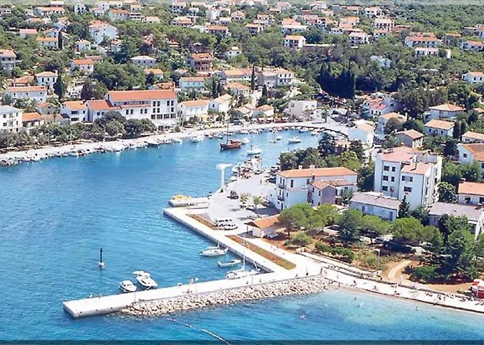 New With Large Pool, Sea View, 300 M From The - By Traveler Tourist Agency Krk - Id 2191 *